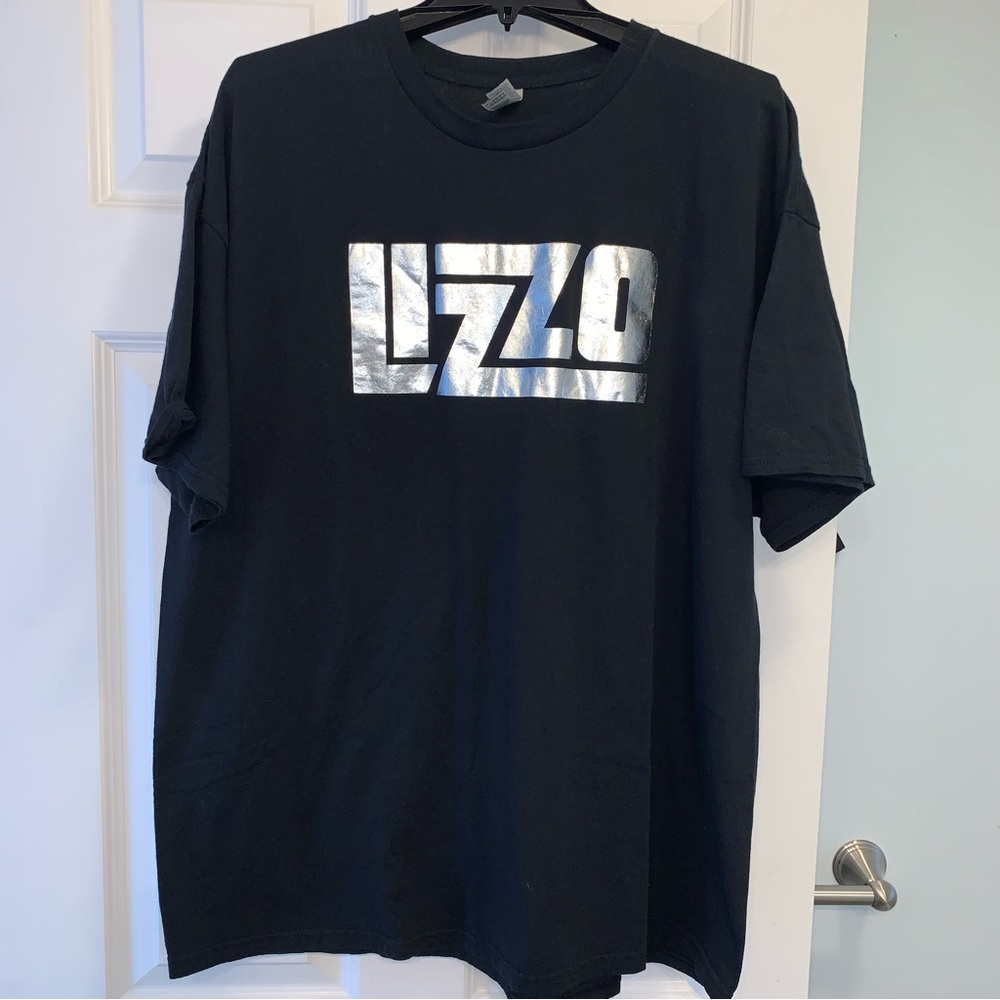 Lizzo unisex silver foil shirt 2x black